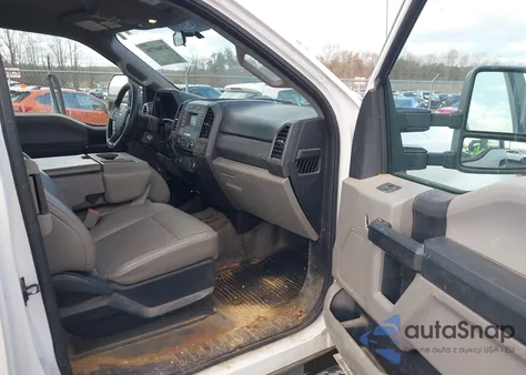 2017 Ford F-250 Xl z USA, uszkodzony, nr VIN 1FD7X2B69HEE21216